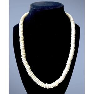 Vintage Puka Shell Necklace 20 Inch Silver Tone Barrel Clasp 70s Hawaiian Surfer